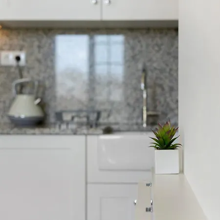 Francisco * Funchal (Madeira)