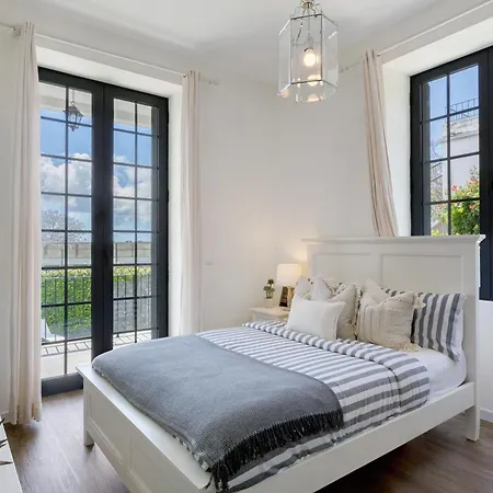 Francisco 펜션 푼샬